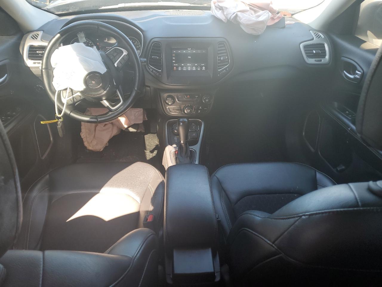 2021 Jeep Compass - Image 8