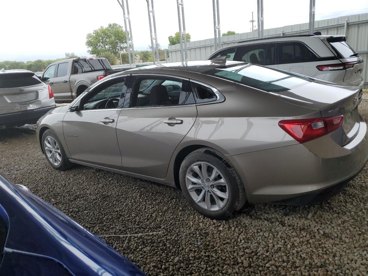 1G1ZD5ST7PF136481 2023 CHEVROLET MALIBU - Image 2