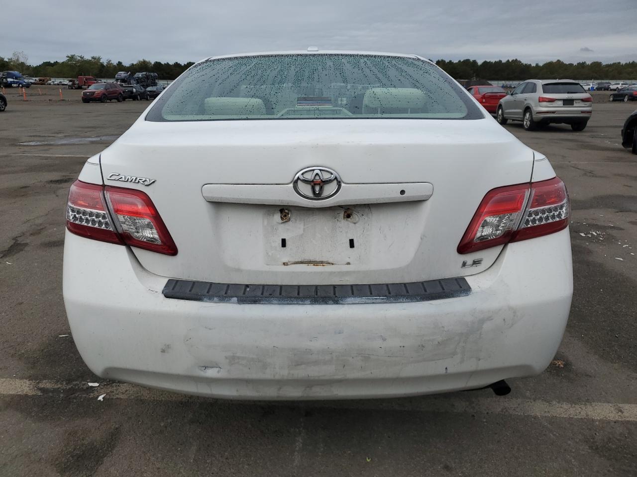 2010 Toyota Camry Base VIN: 4T1BF3EK7AU546027 Lot: 73113104