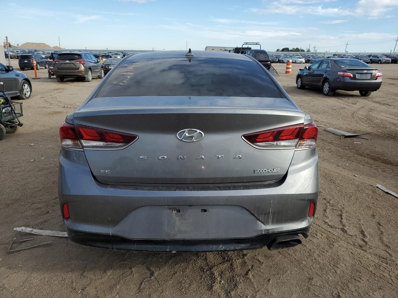 5NPE24AF5JH692884 2018 Hyundai Sonata Se