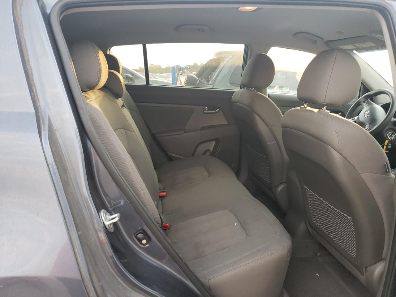 2011 Kia Sportage - Image 12