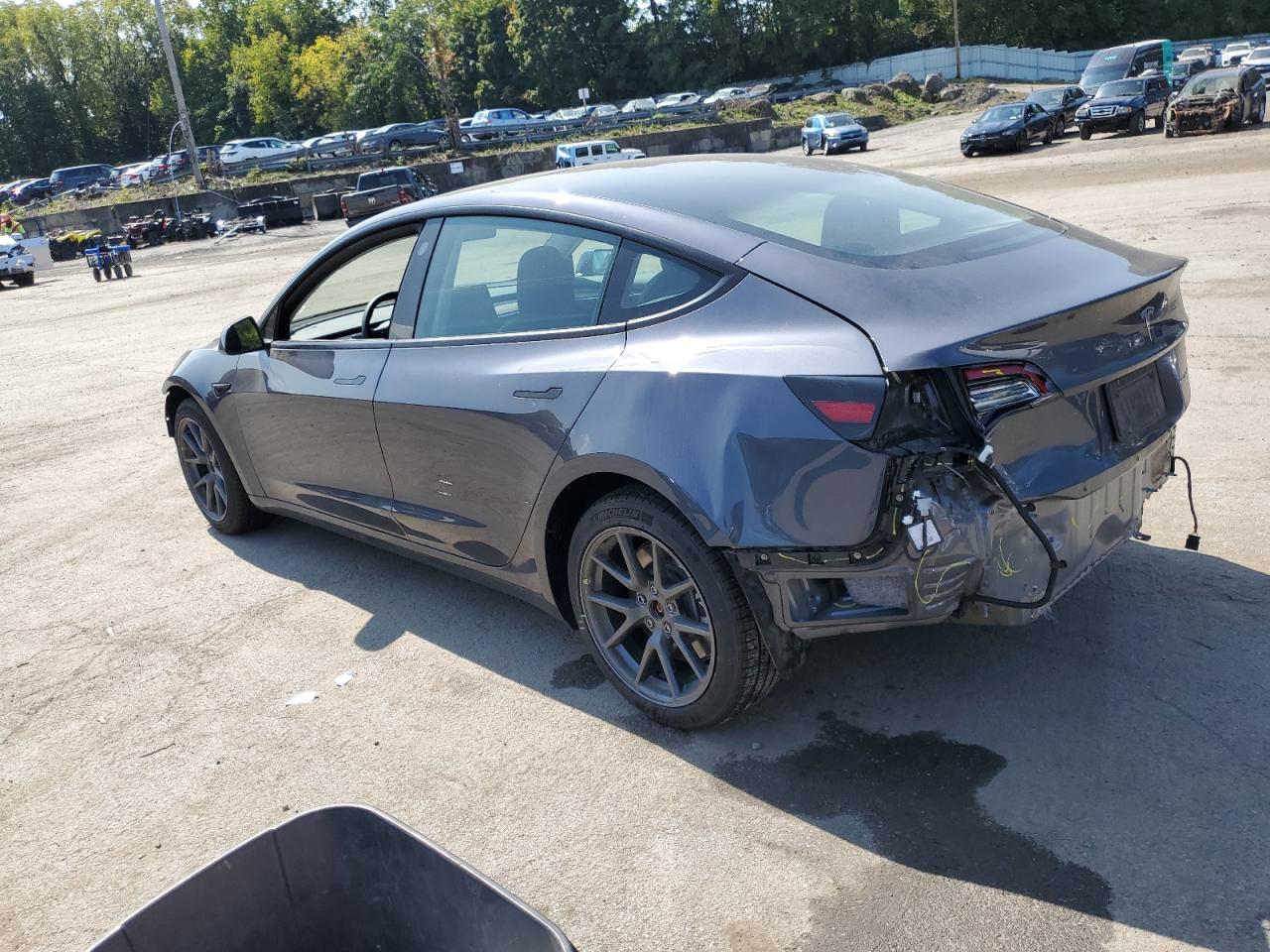 5YJ3E1EB6NF250480 2022 TESLA MODEL 3 - Image 2