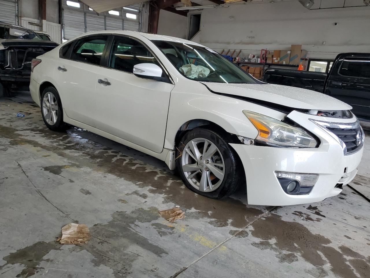 VIN 1N4AL3AP6FC275880 2015 NISSAN ALTIMA no.4