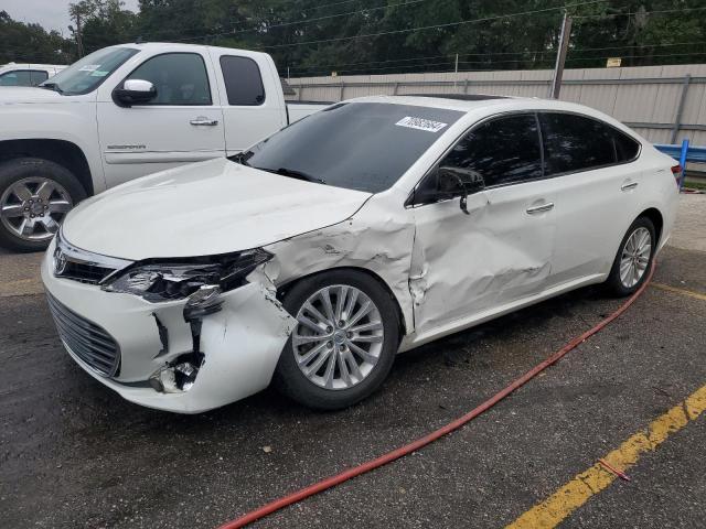 2015 Toyota Avalon Hybrid