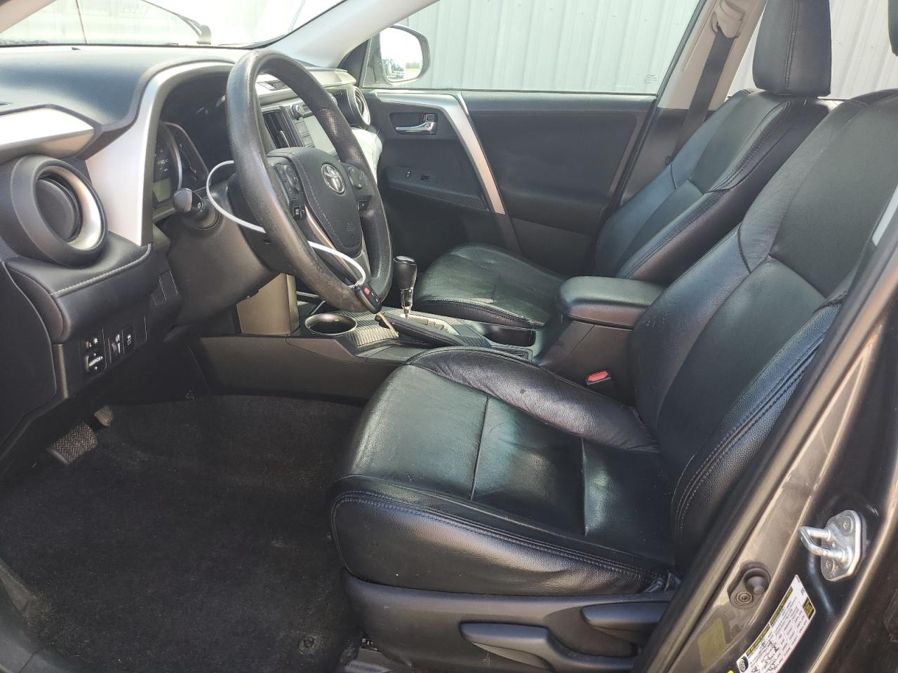 2015 Toyota RAV 4 - Image 7