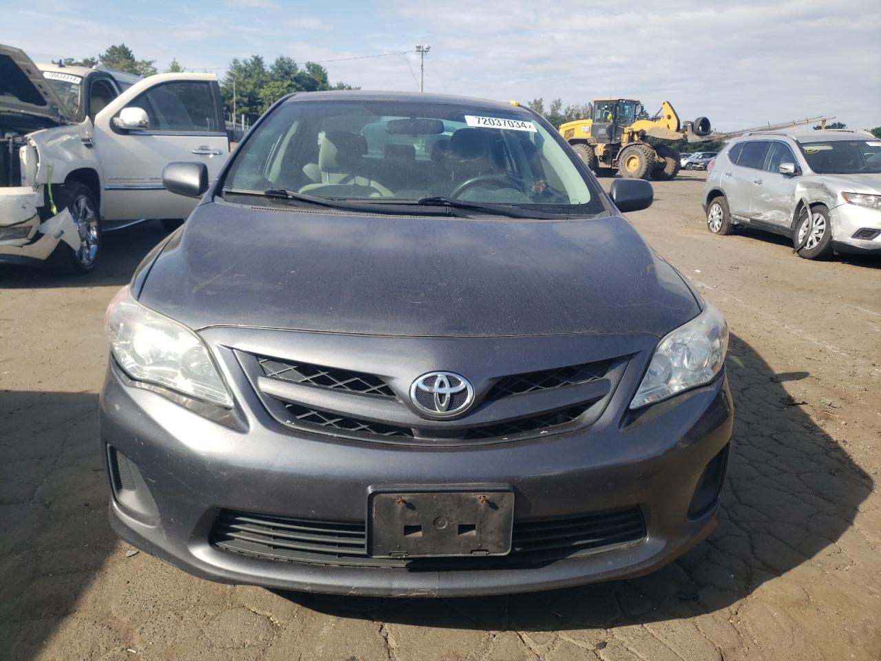 VIN 2T1BU4EE8DC999021 2013 TOYOTA COROLLA no.5