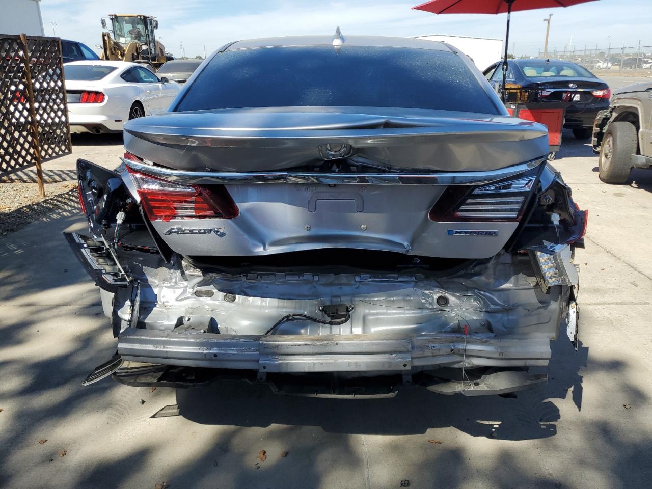 JHMCR6F58HC027903 2017 Honda Accord Hybrid Exl