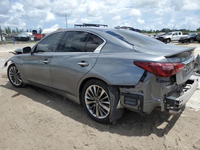  INFINITI Q50 2018 Srebrny