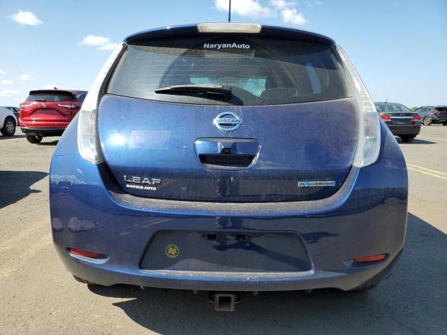  NISSAN LEAF 2017 Синий