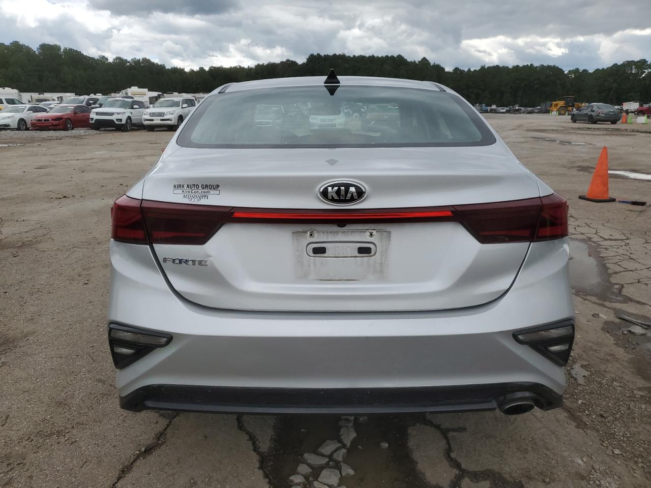 3KPF24AD1KE007479 2019 Kia Forte Fe