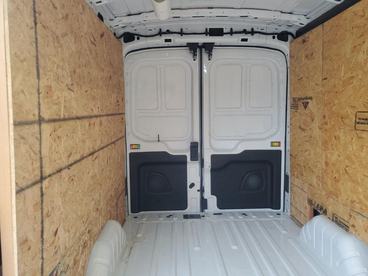 2022 Ford Transit T-250 VIN: 1FTBR1C86NKA25180 Lot: 71376954