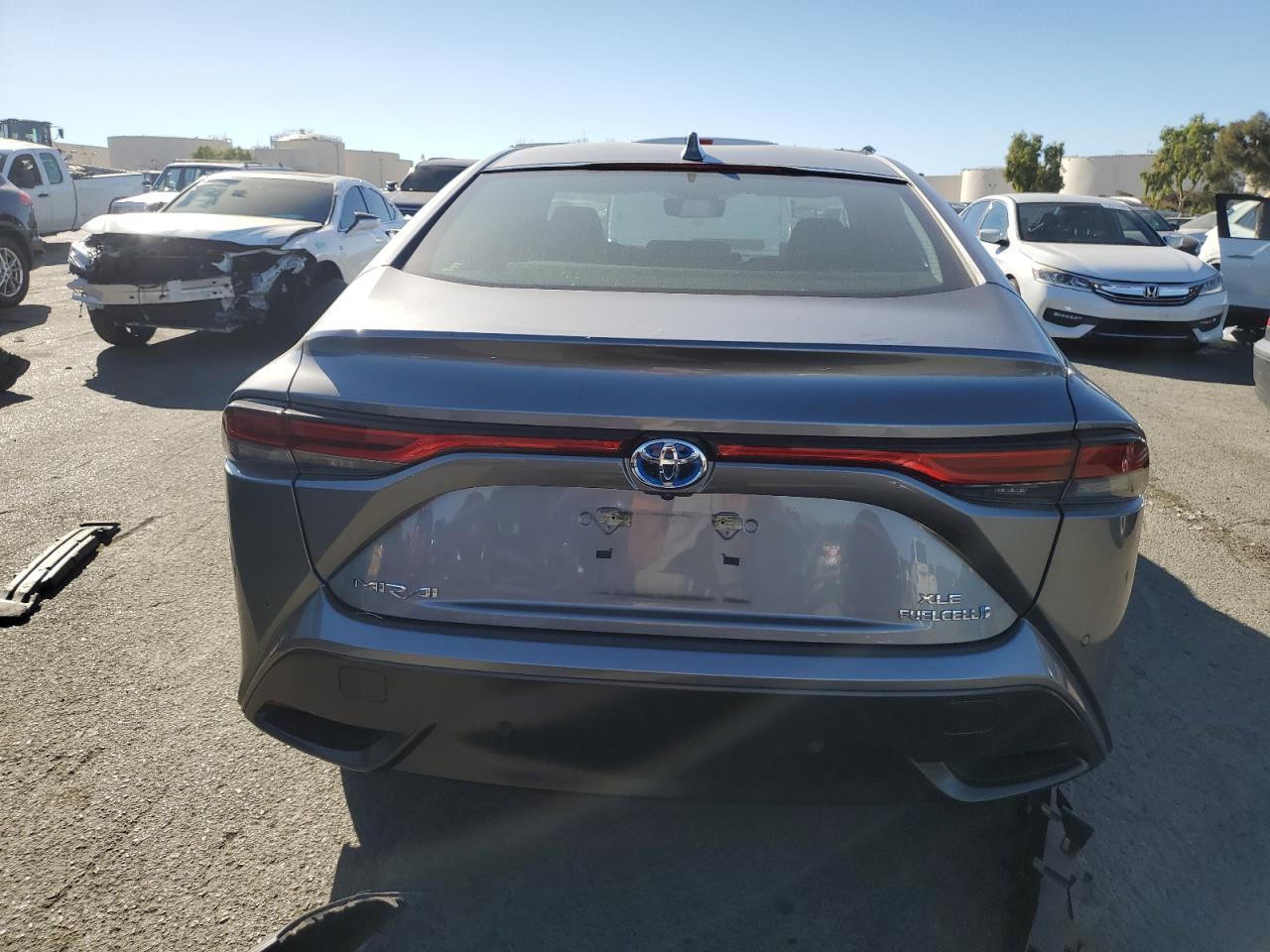 JTDAAAAA2MA001908 2021 Toyota Mirai Xle