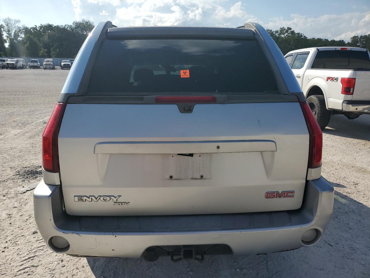 2004 GMC Envoy Xuv VIN: 1GKET12P246177461 Lot: 72440364