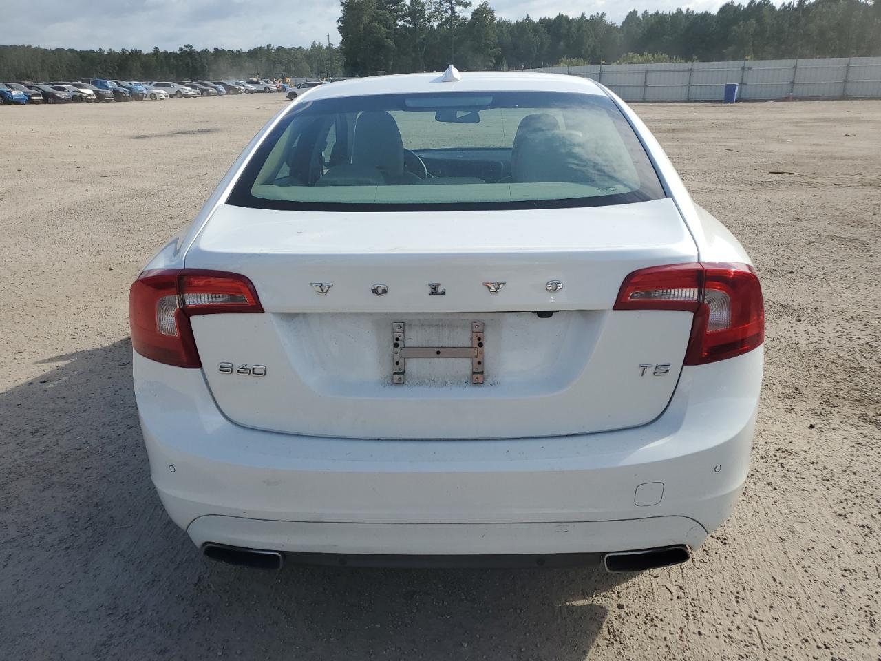 2014 Volvo S60 T5 VIN: YV1612FS1E2283090 Lot: 70211054