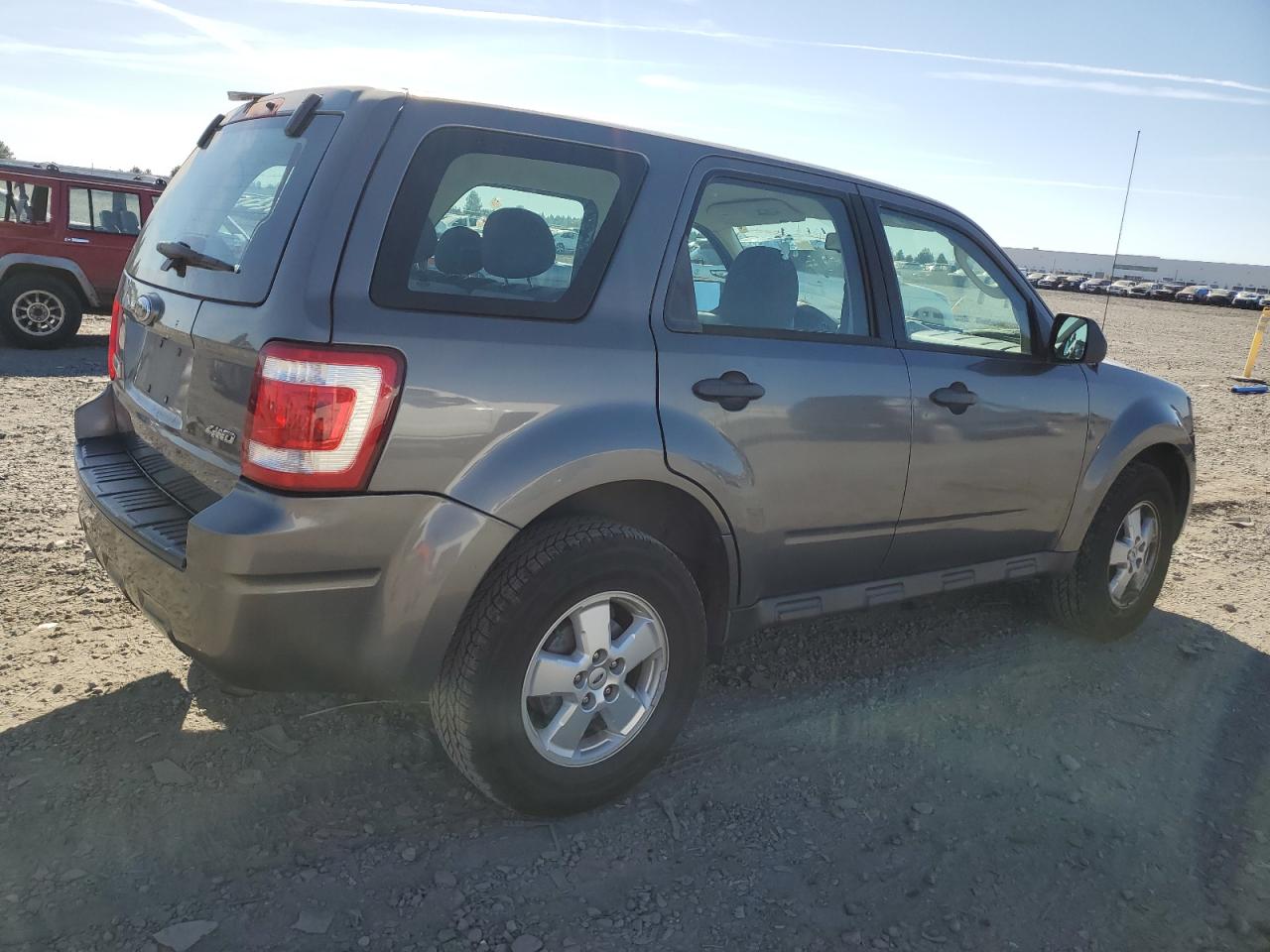 2009 Ford Escape - Image 3