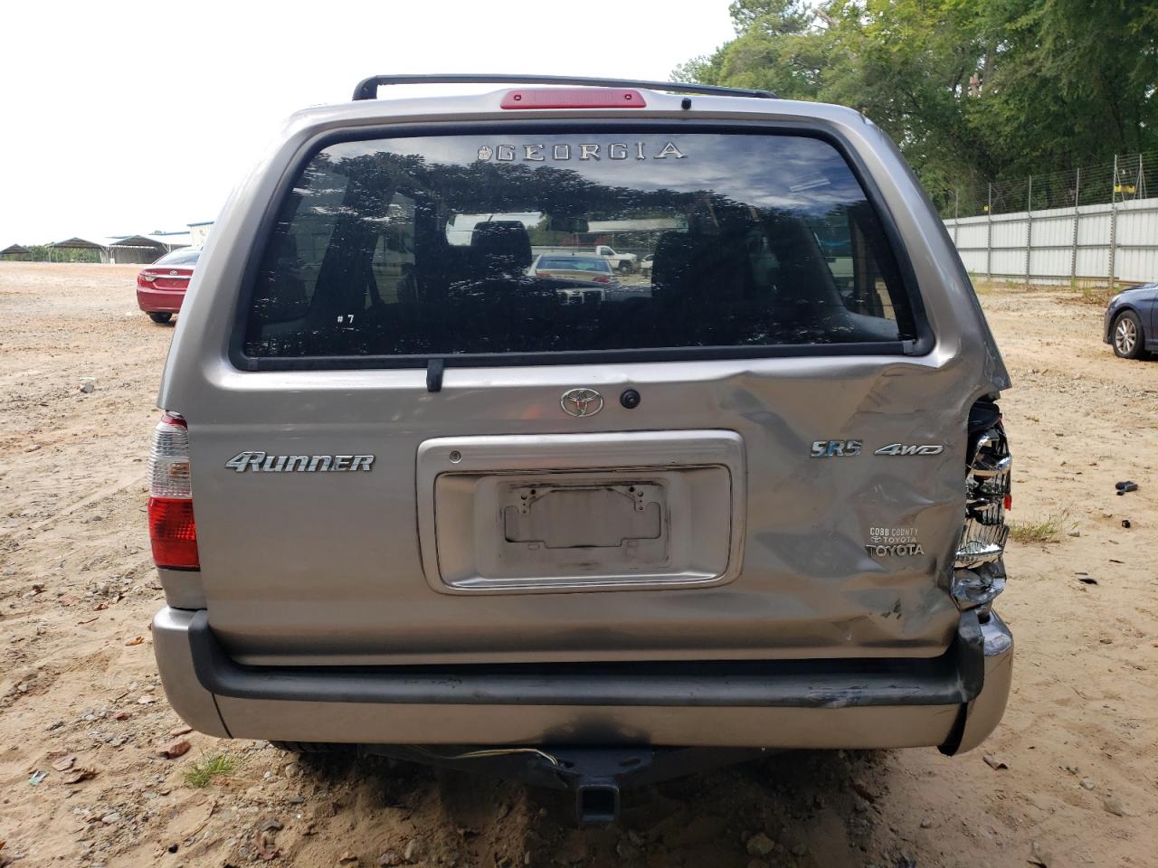 2002 Toyota 4Runner - Image 6