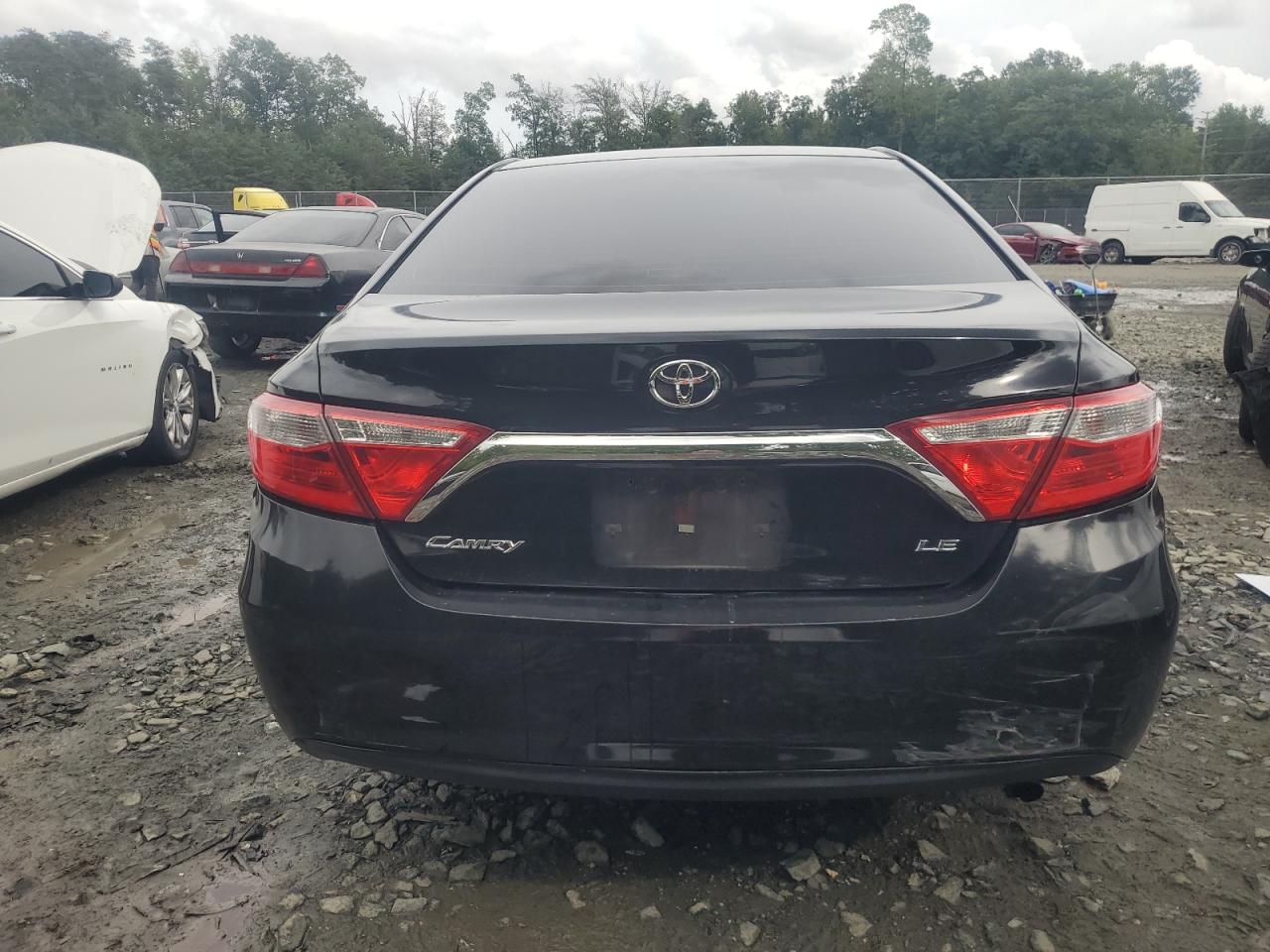 4T4BF1FK8FR476750 2015 Toyota Camry Le