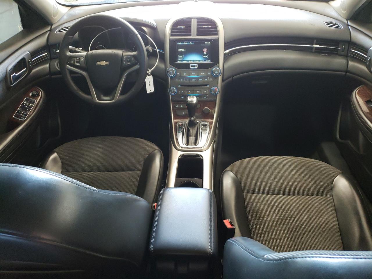 2013 Chevrolet Malibu - Image 8
