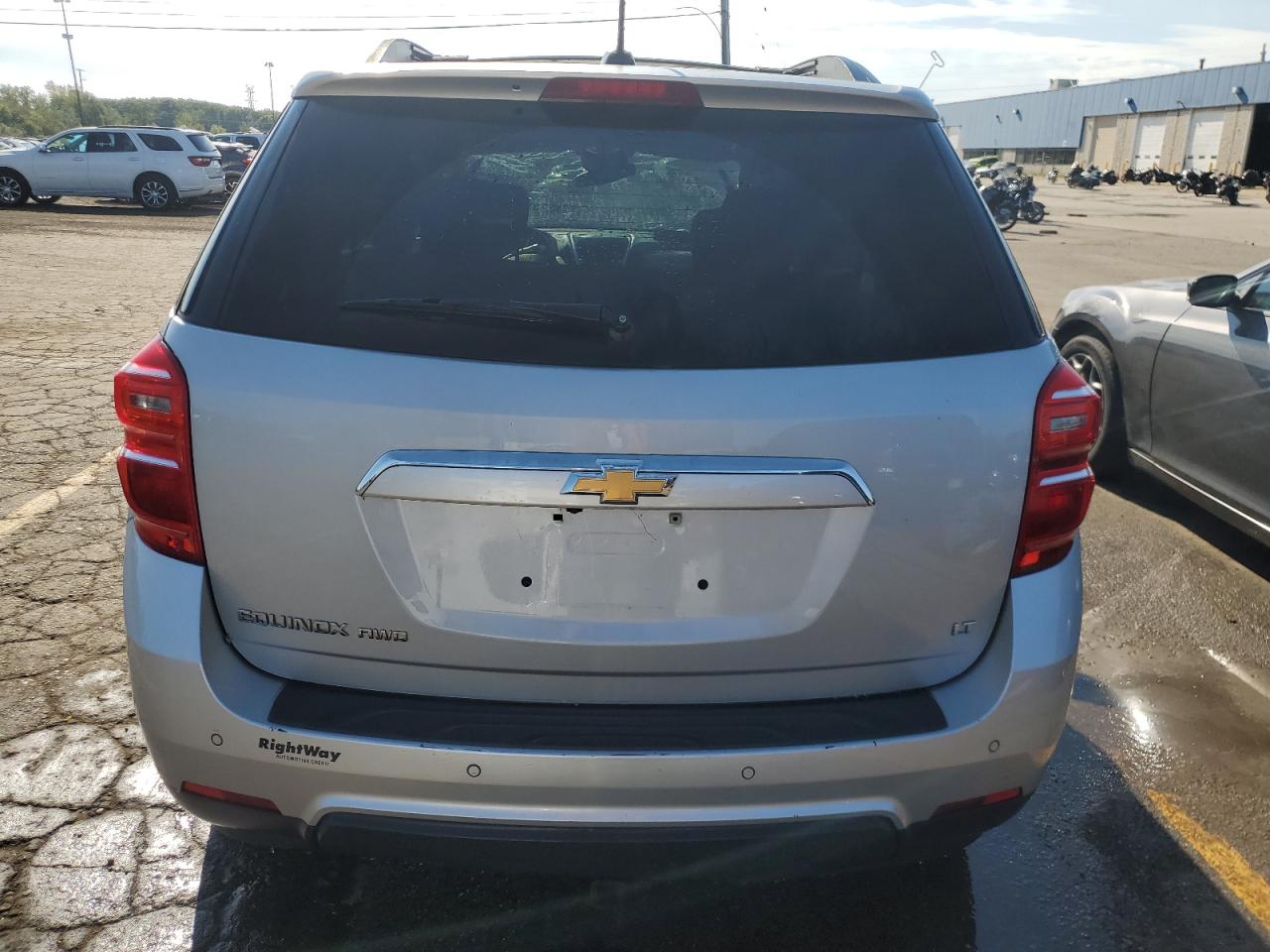 2017 Chevrolet Equinox - Image 6