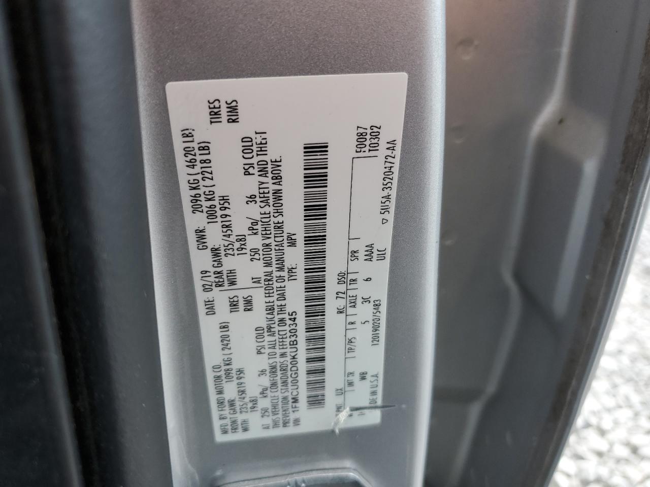 1FMCU0GD0KUB30345 2019 Ford Escape Se