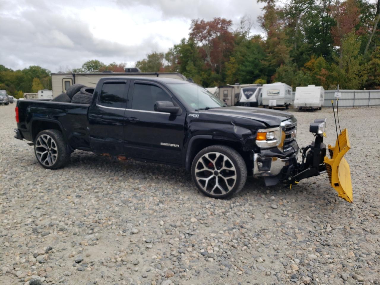 VIN 1GTV2UEC4FZ328584 2015 GMC SIERRA no.4