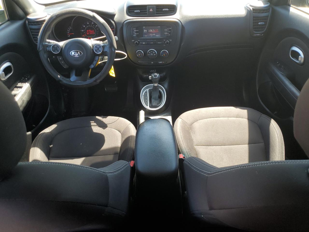 KNDJN2A2XF7816389 2015 Kia Soul