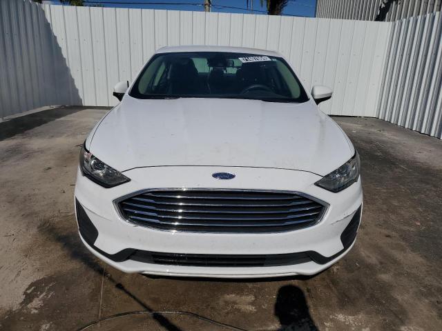  FORD FUSION 2019 Білий