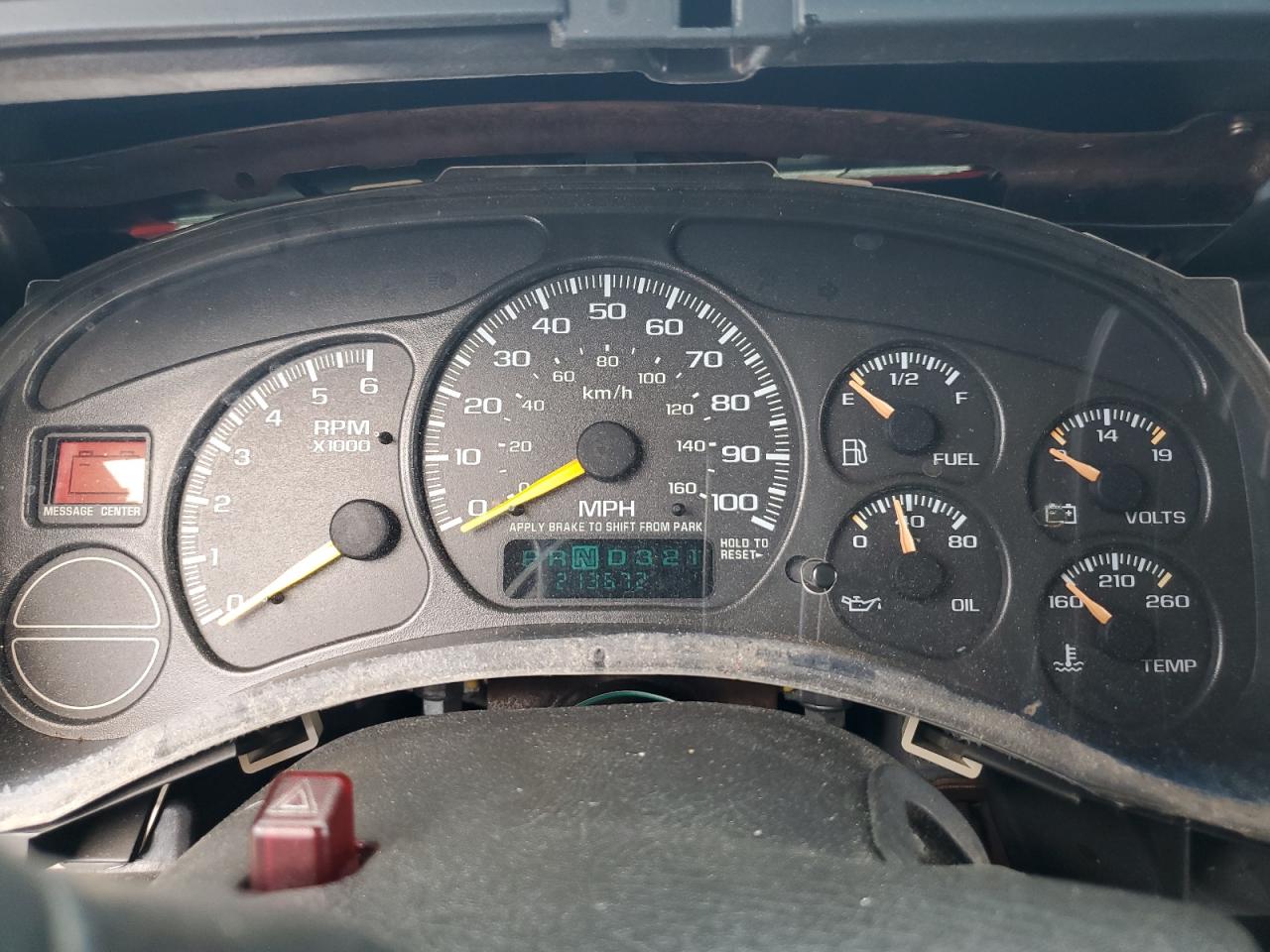 2000 Chevrolet Silverado - Image 9