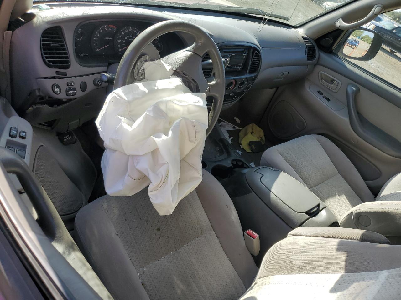 2006 Toyota Tundra - Image 8