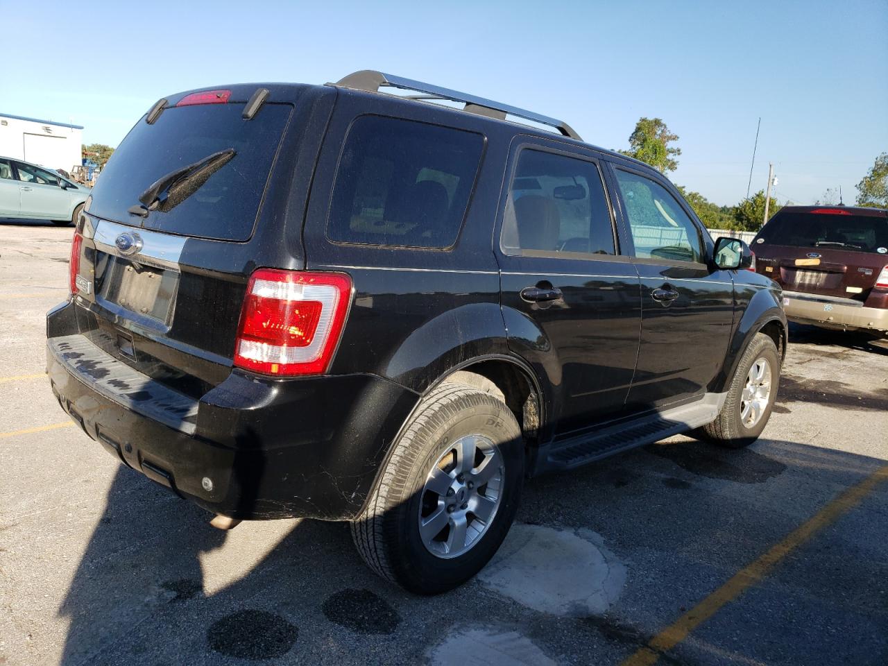 2011 Ford Escape - Image 3