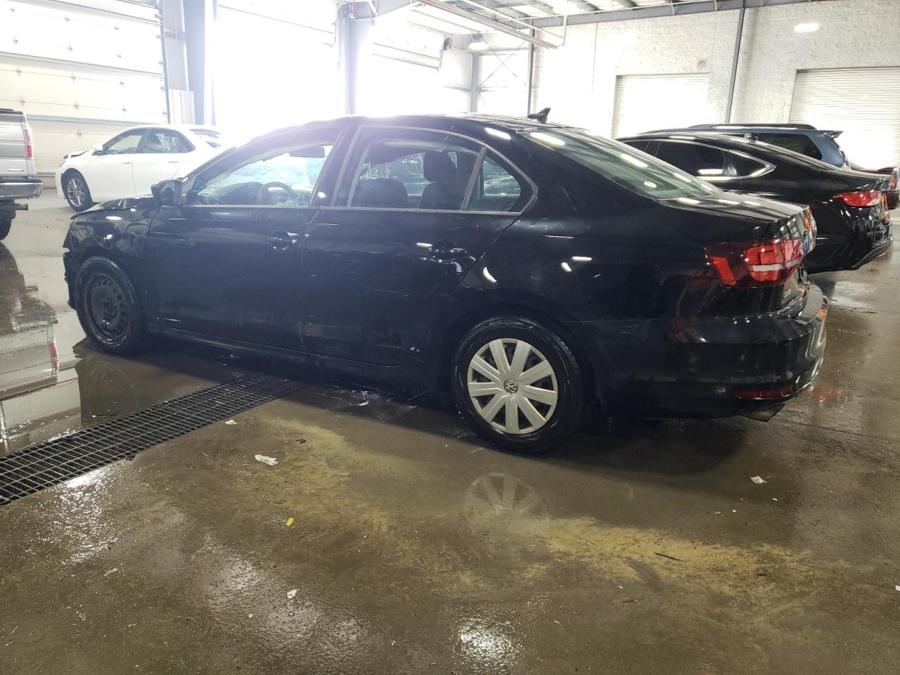 3VW267AJ2GM272660 2016 VOLKSWAGEN JETTA - Image 2