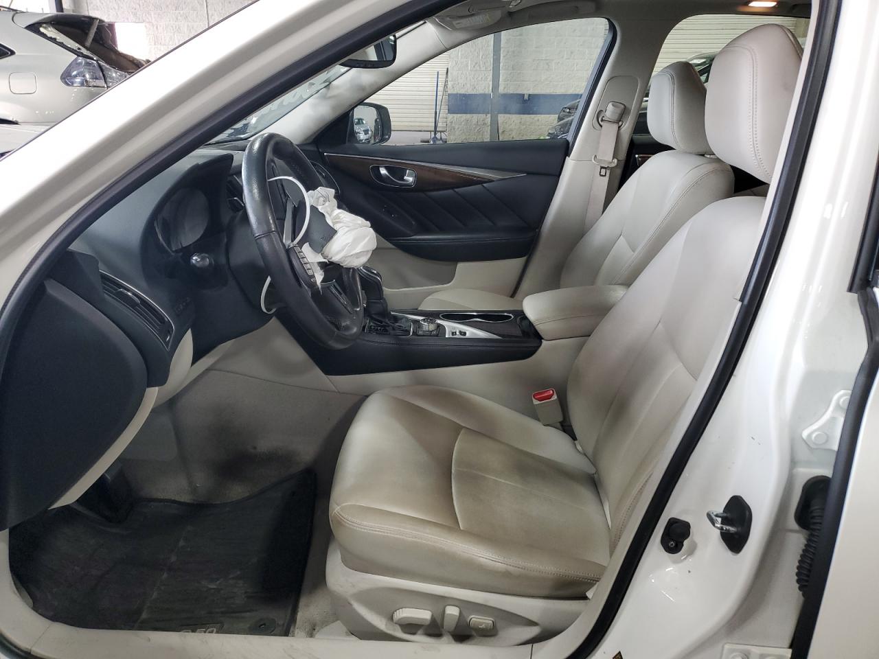 JN1EV7AR8KM558822 2019 Infiniti Q50 Luxe