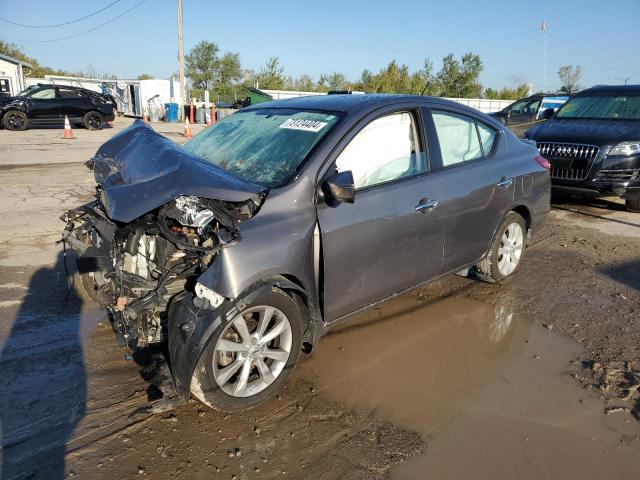  NISSAN VERSA 2017 Gray