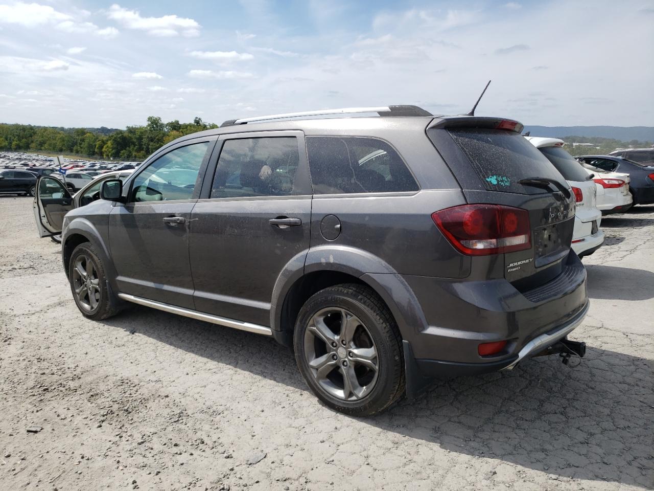 2016 Dodge Journey - Image 2