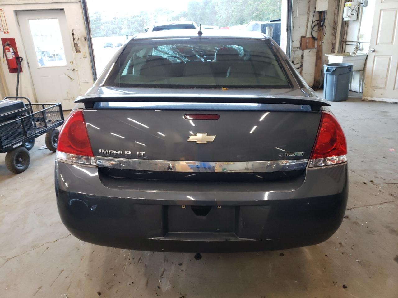 2G1WB5EK7A1223212 2010 Chevrolet Impala Lt