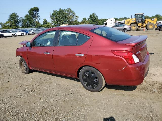  NISSAN VERSA 2019 Красный