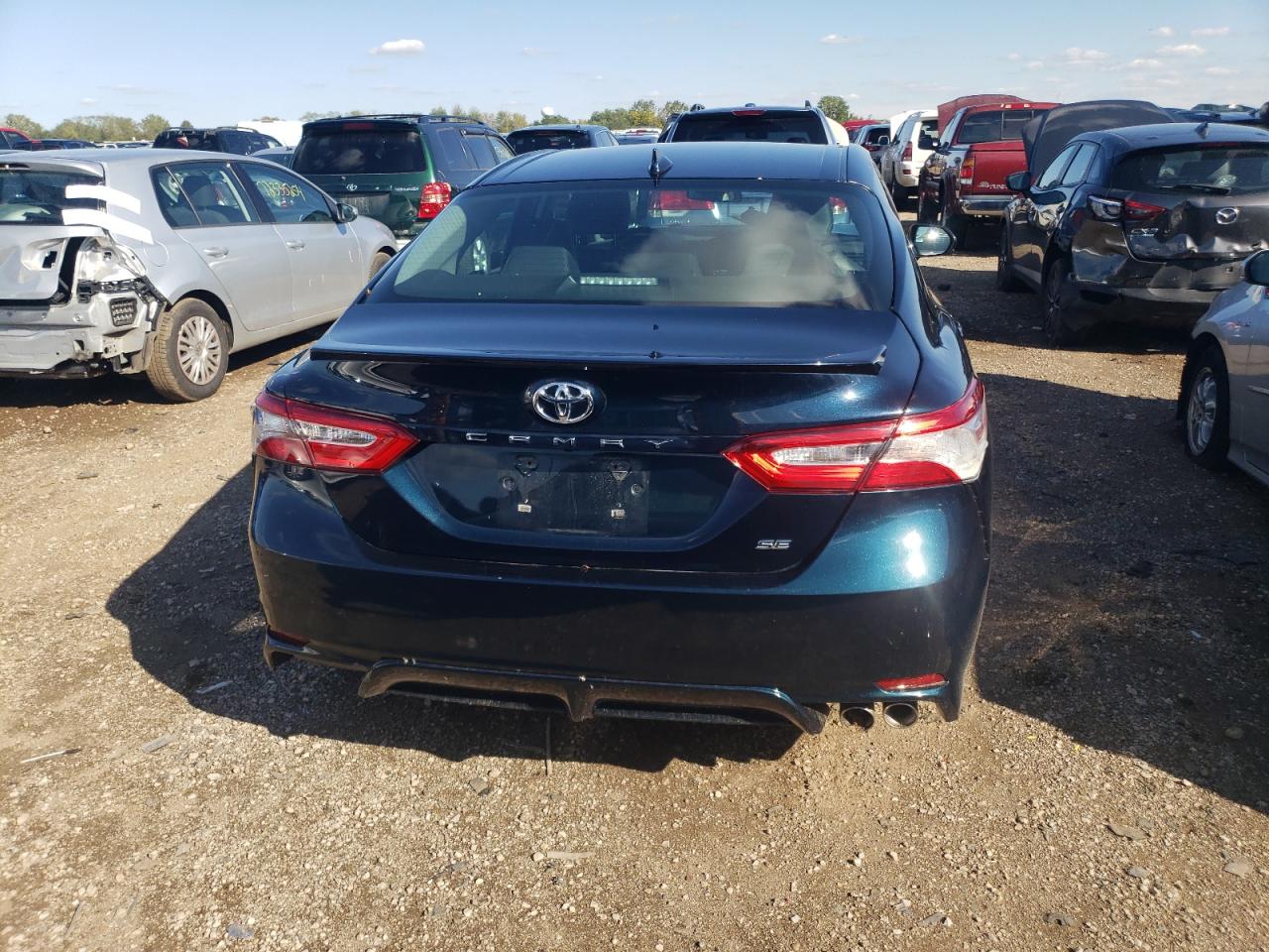 4T1B11HK9KU759786 2019 Toyota Camry L