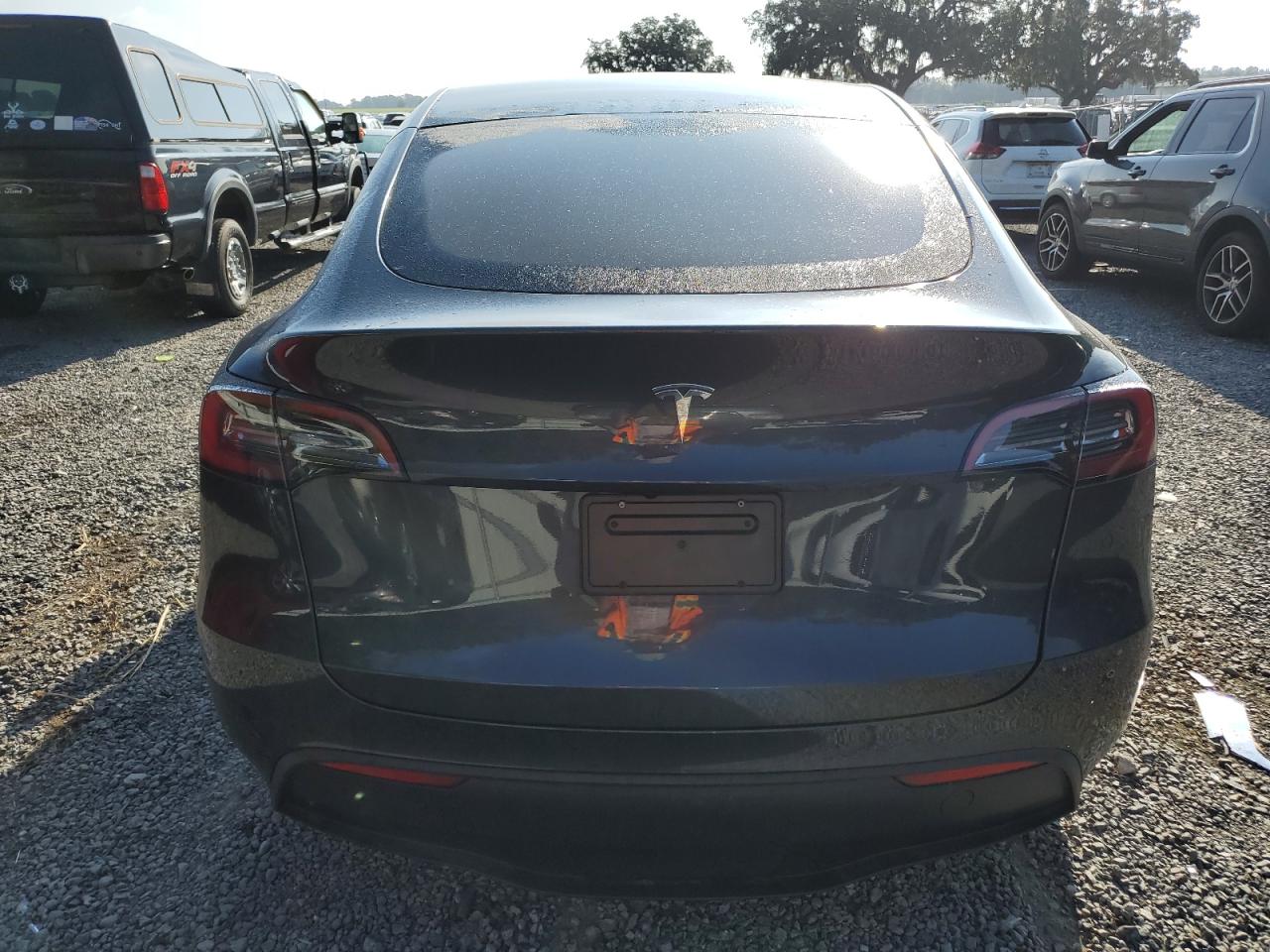 7SAYGDED1RF040543 2024 Tesla Model Y