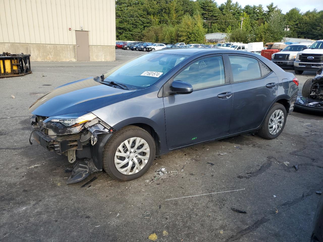 5YFBURHE9JP828671 2018 TOYOTA COROLLA - Image 1