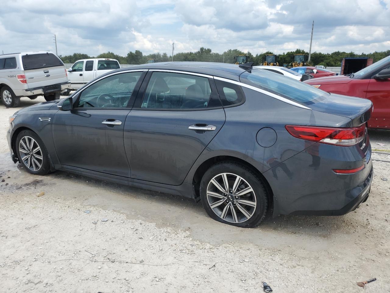 5XXGU4L14LG448341 2020 KIA OPTIMA - Image 2