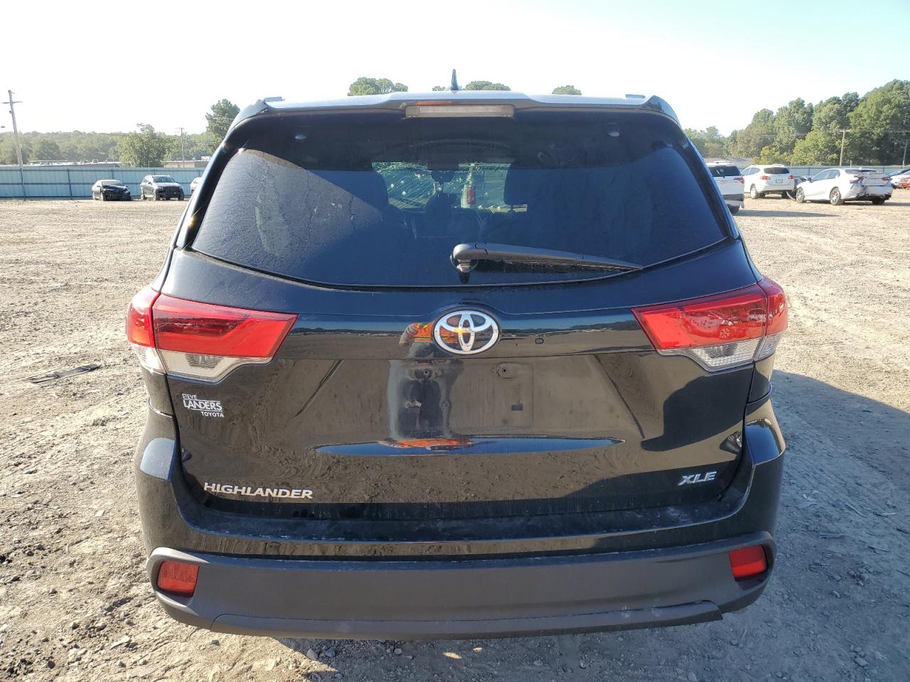 5TDKZRFH4KS571362 2019 Toyota Highlander Se