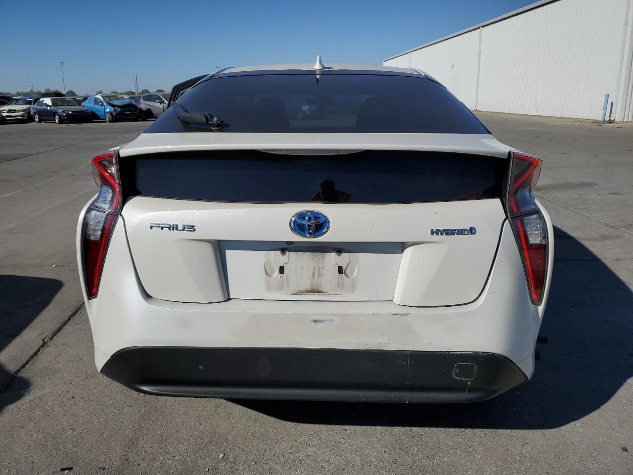 VIN JTDKBRFU8H3033114 2017 TOYOTA PRIUS no.6