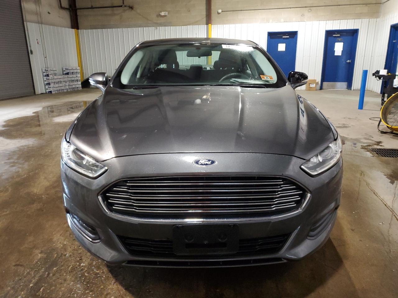 2016 Ford Fusion - Image 5