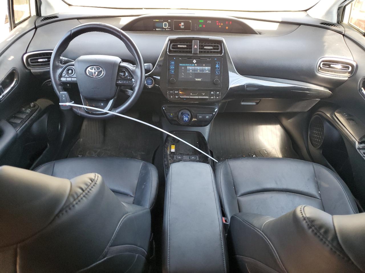 2019 Toyota Prius - Image 8