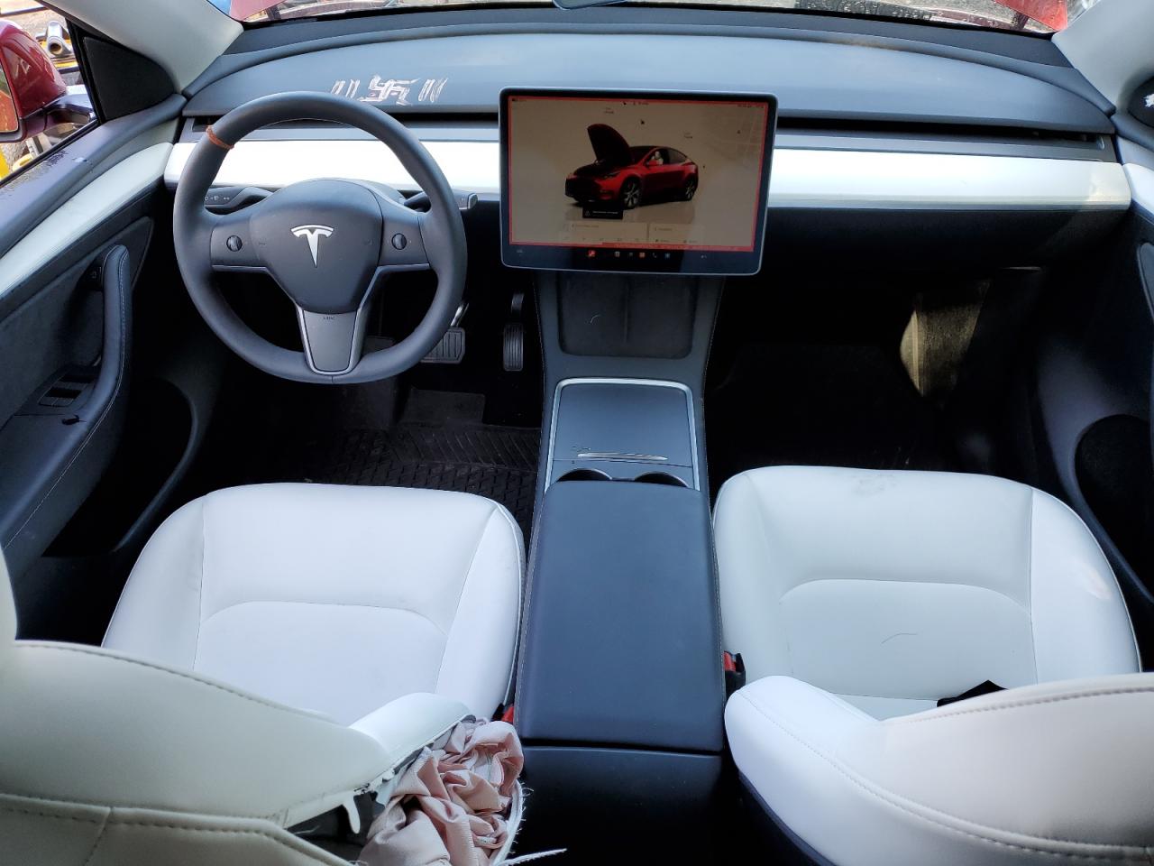 7SAYGDEE3RF081071 2024 Tesla Model Y