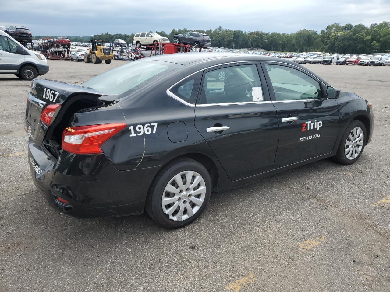 2019 Nissan Sentra - Image 3