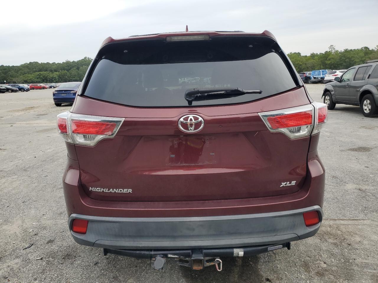 2015 Toyota Highlander Xle VIN: 5TDKKRFHXFS092938 Lot: 70801264