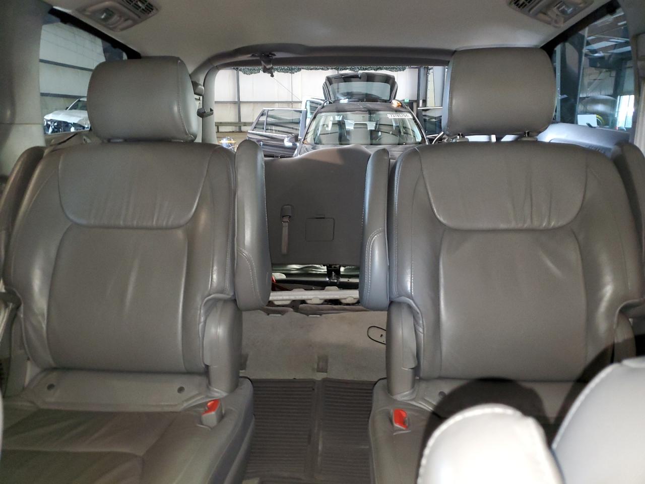 5TDZK22CX8S131949 2008 Toyota Sienna Xle