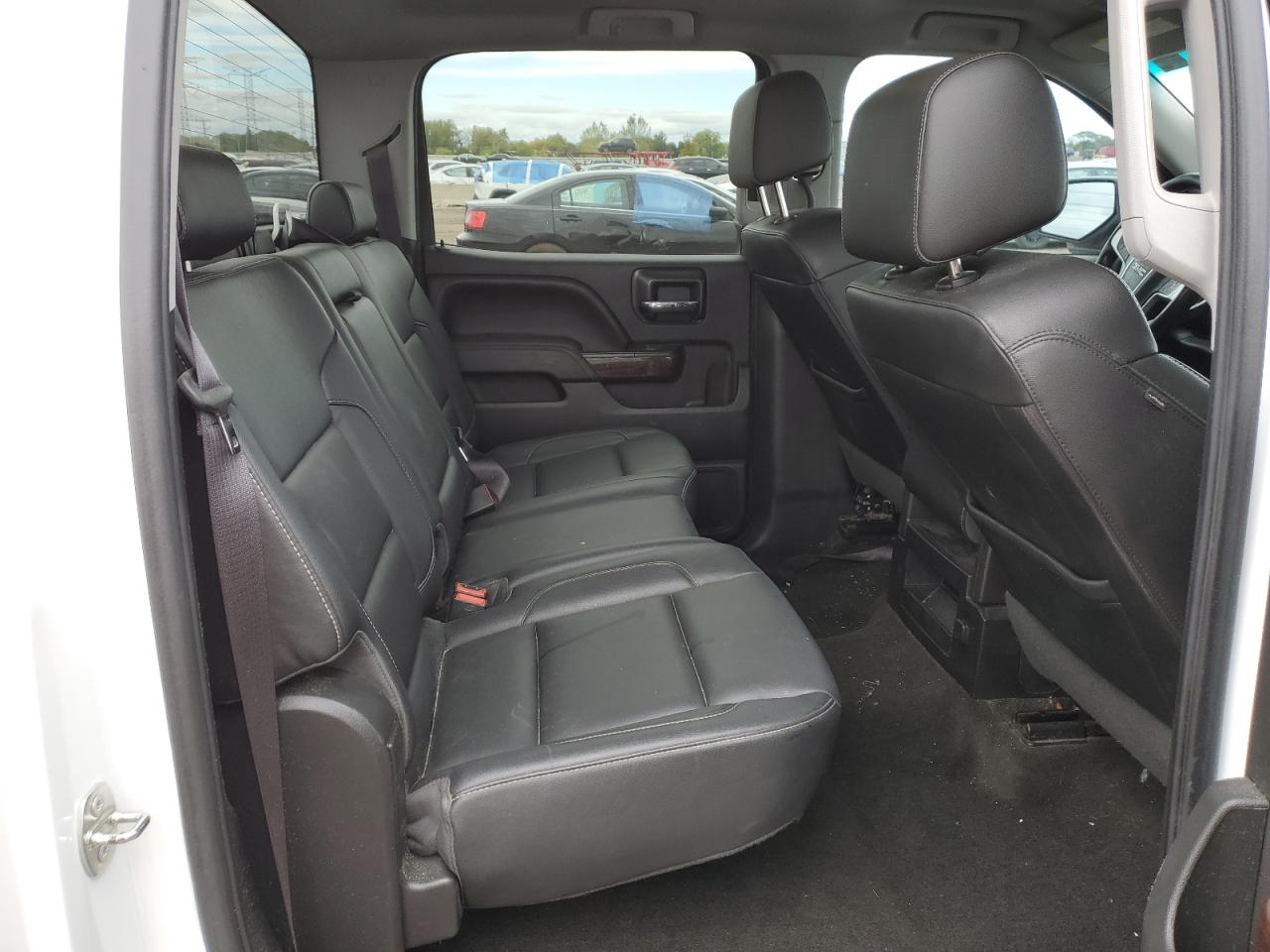 2016 GMC Sierra - Image 10