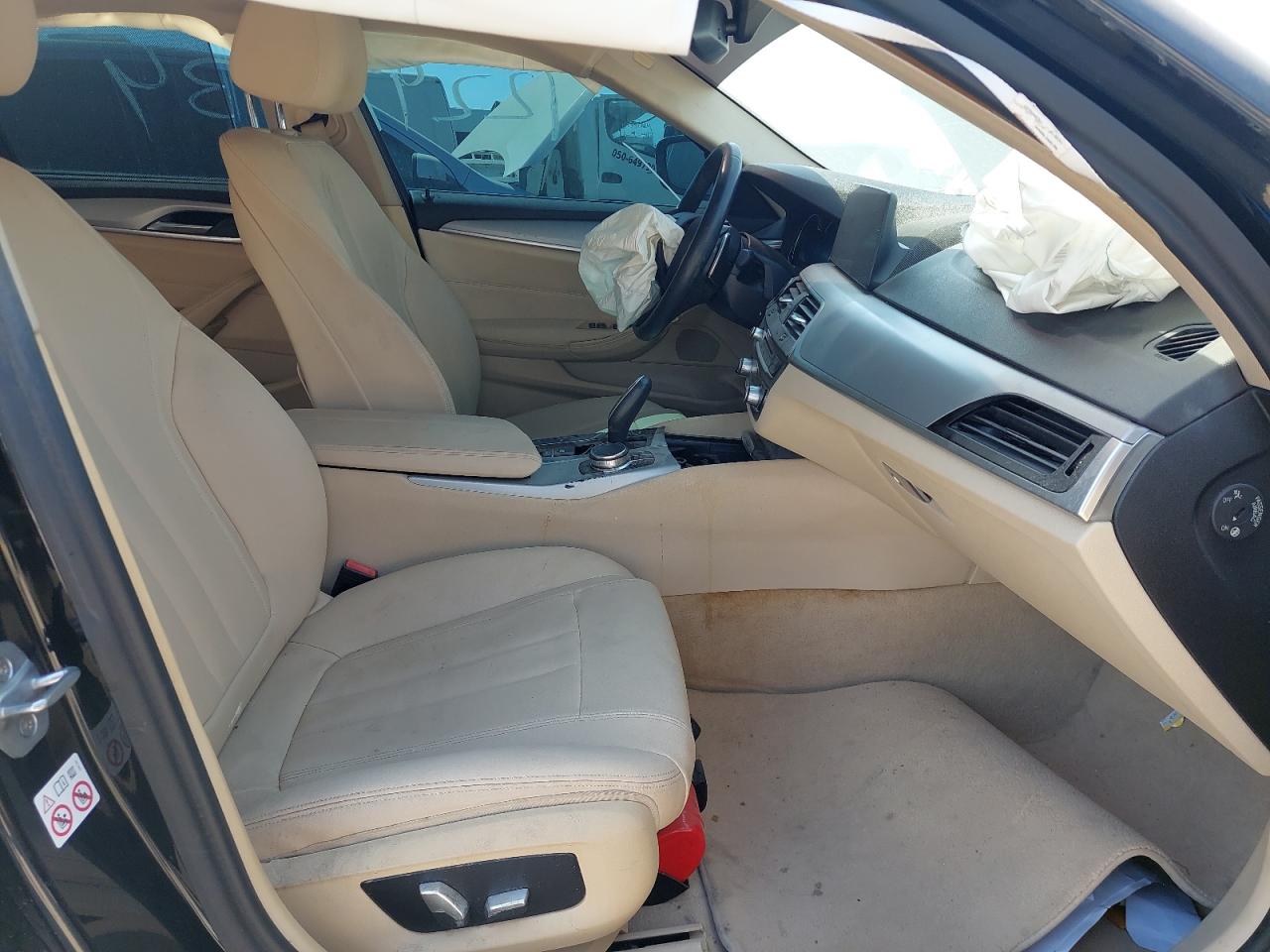 WBAJA1106JBH85118 - 2018 Bmw 520I - #72297034